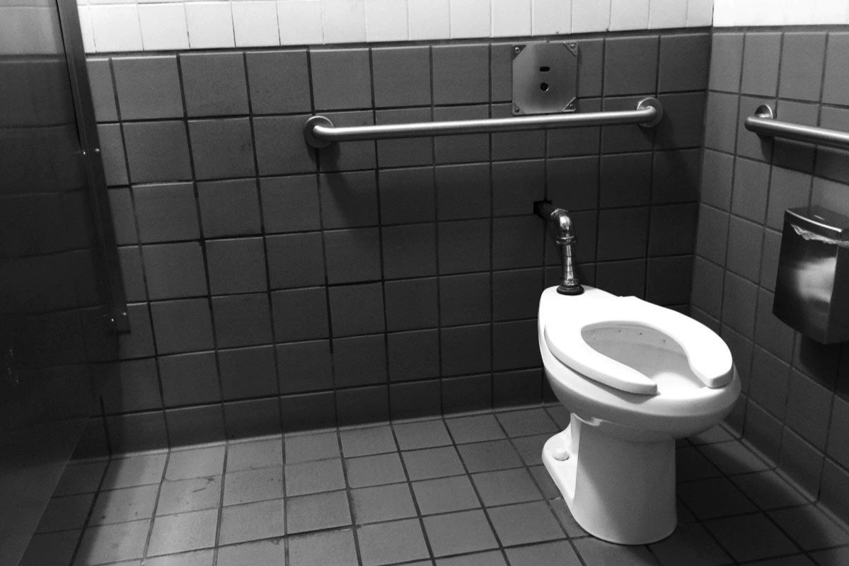 insumos para sanitarios publicos dispensador de papel